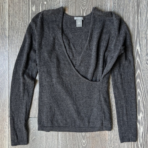 Ann Taylor Sweaters - Ann Taylor Faux Wrap pullover V-neck sweater. Gray size XS